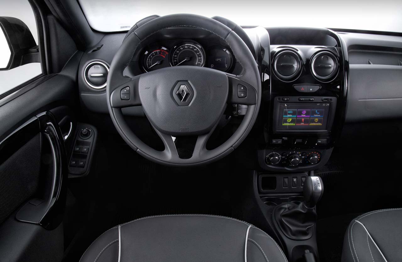 Renault Duster Oroch interior