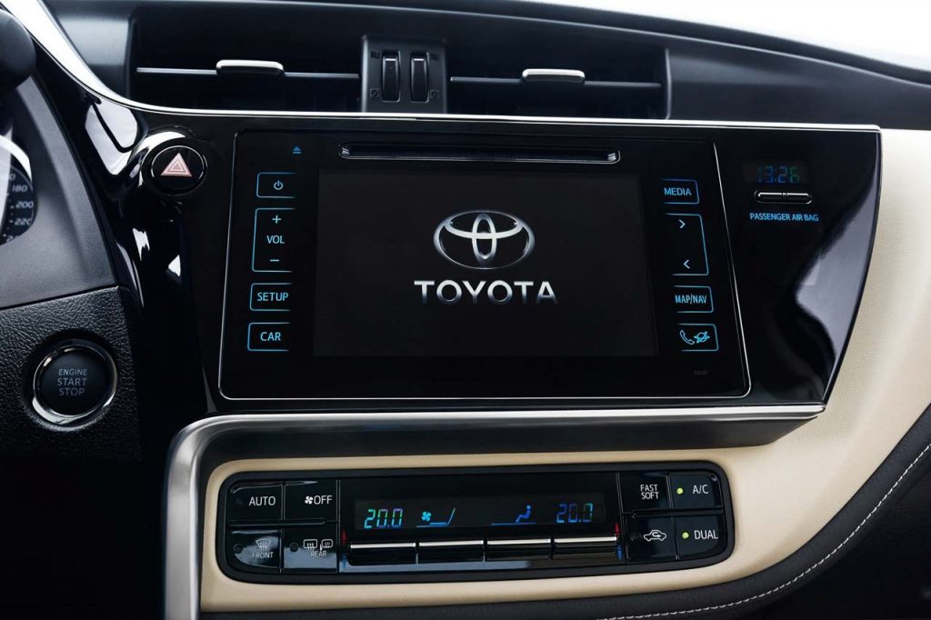 Central multimedia Toyota Corolla 2017
