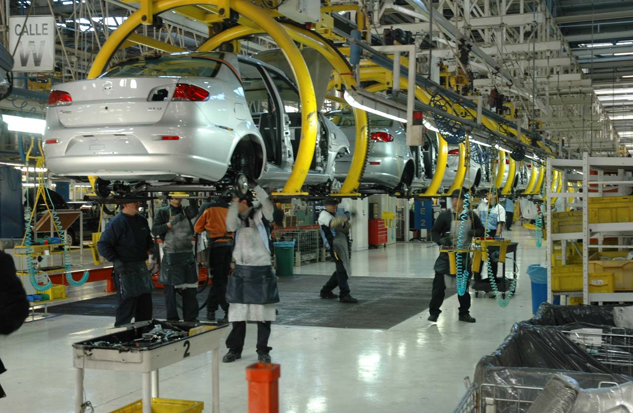 La producción cayó un 14% en el primer semestre