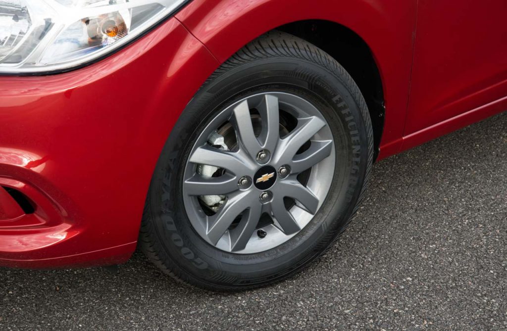 Llantas Chevrolet Onix Joy