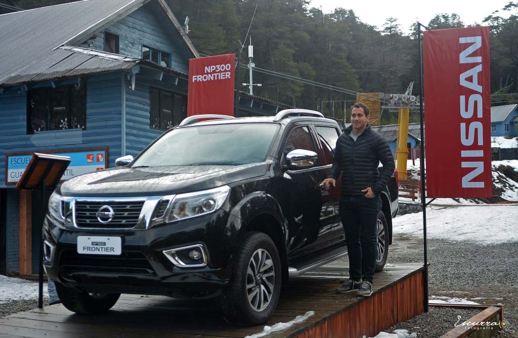 Nissan participó del Rugby X-Treme en Cerro Bayo