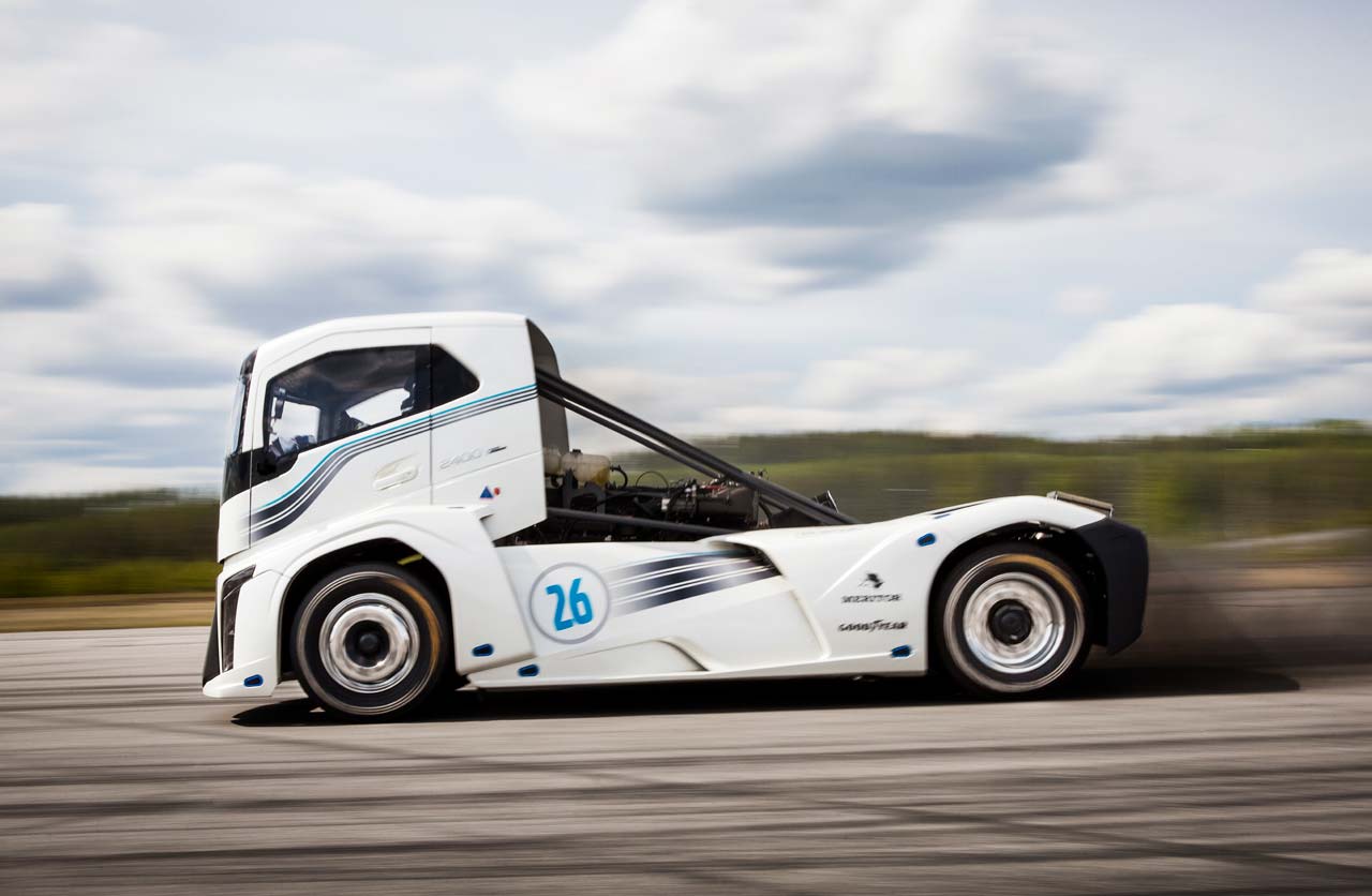 Volvo Iron Knight, el camión más rápido del mundo