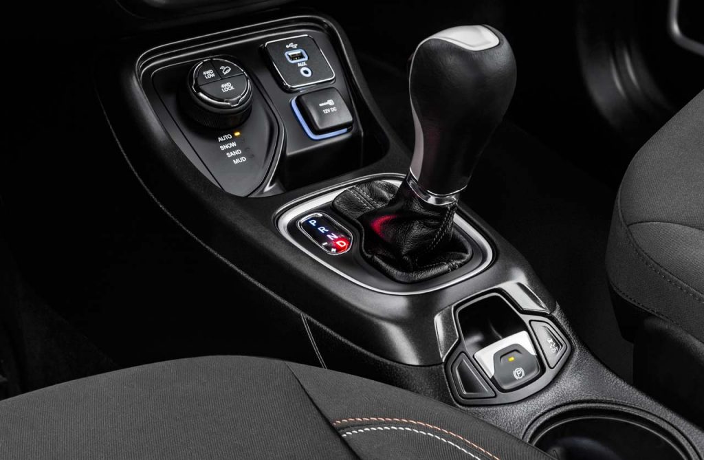 Caja Jeep Compass Brasil