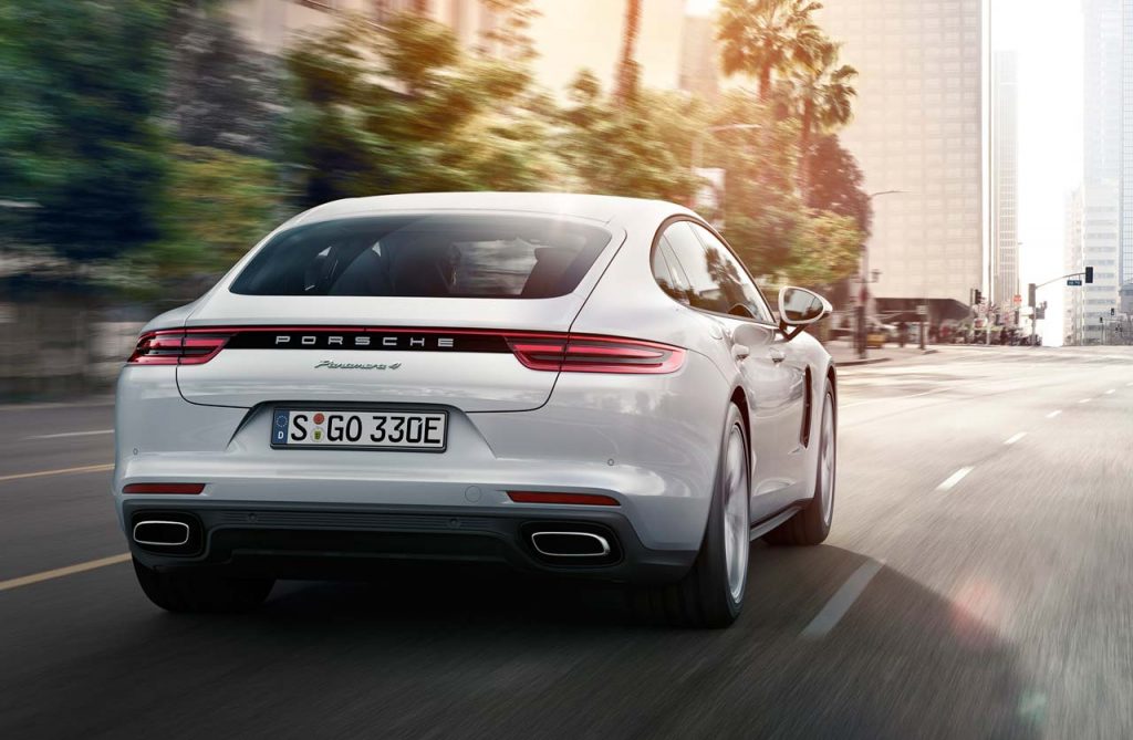 Porsche Panamera 4 E-Hybrid