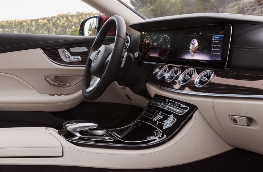 Interior Mercedes-Benz Clase E Coupé