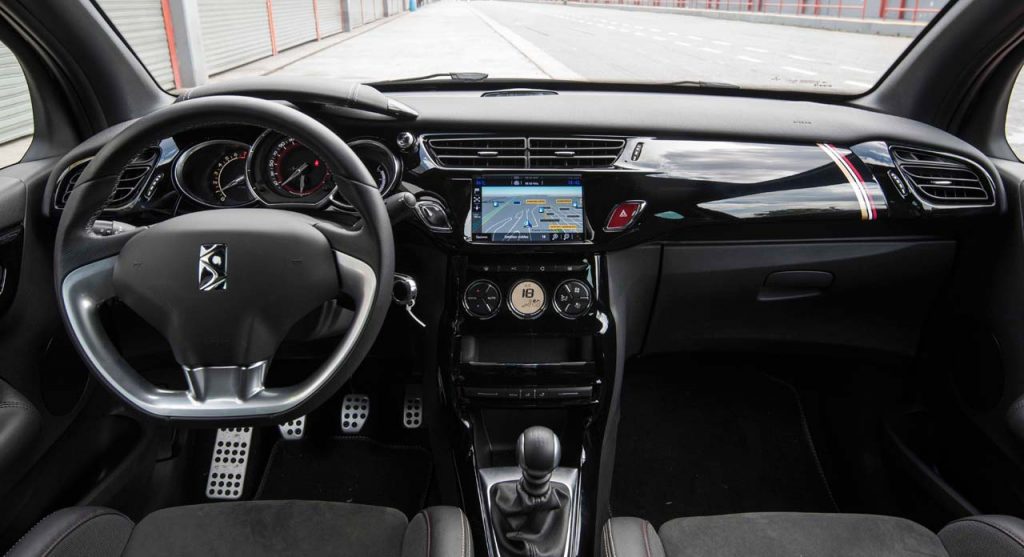 Interior DS3 Performance