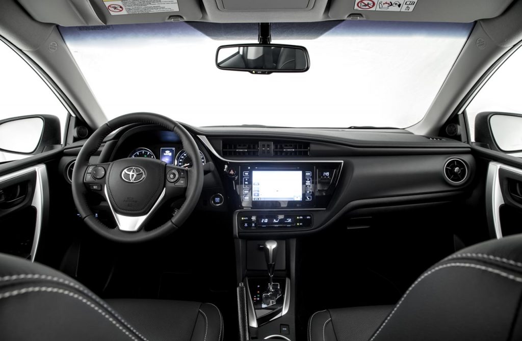 Interior Toyota Corolla XRS 2018