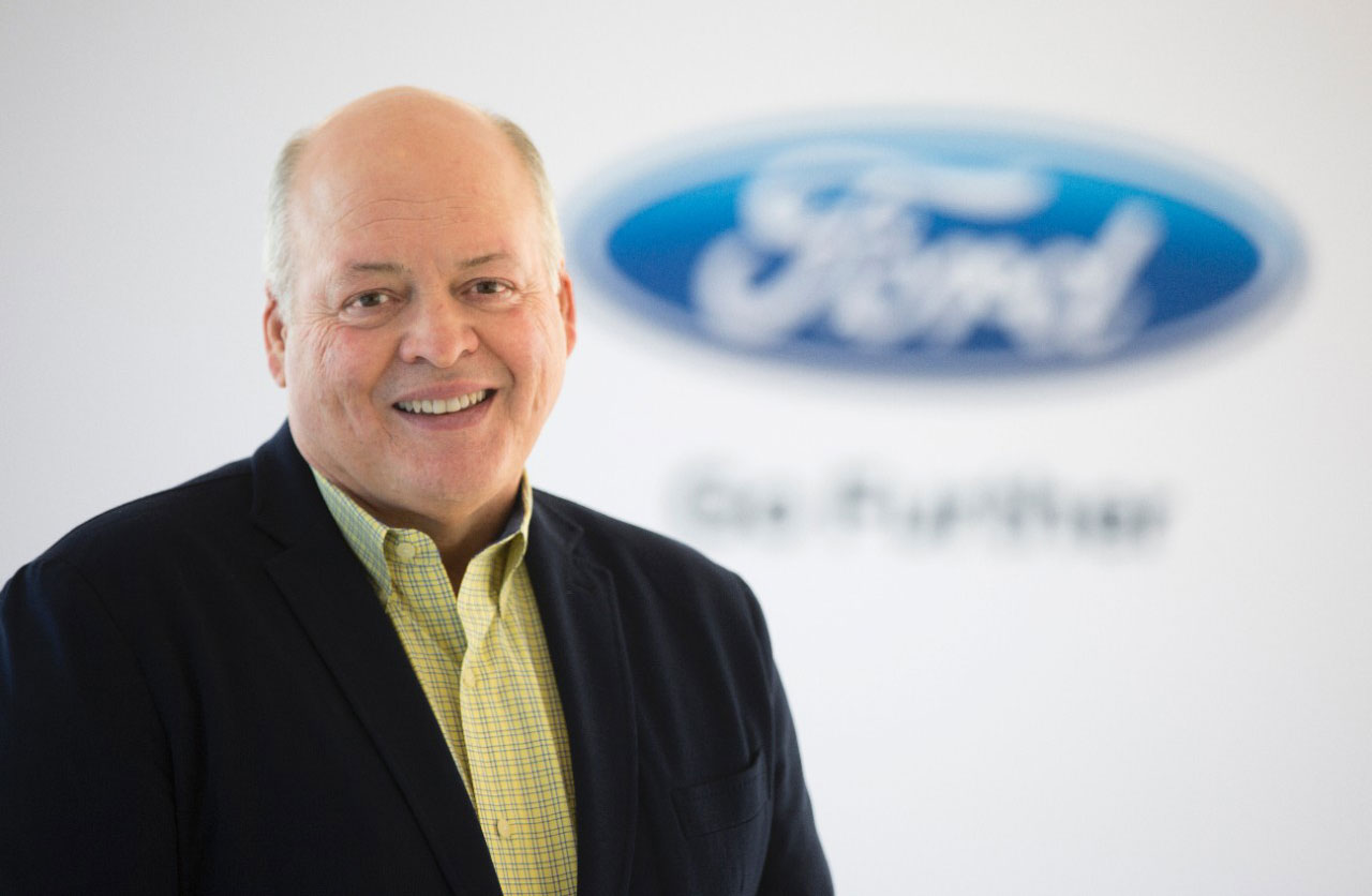 Jim Hackett remplaza a Mark Fields como Presidente y CEO de Ford