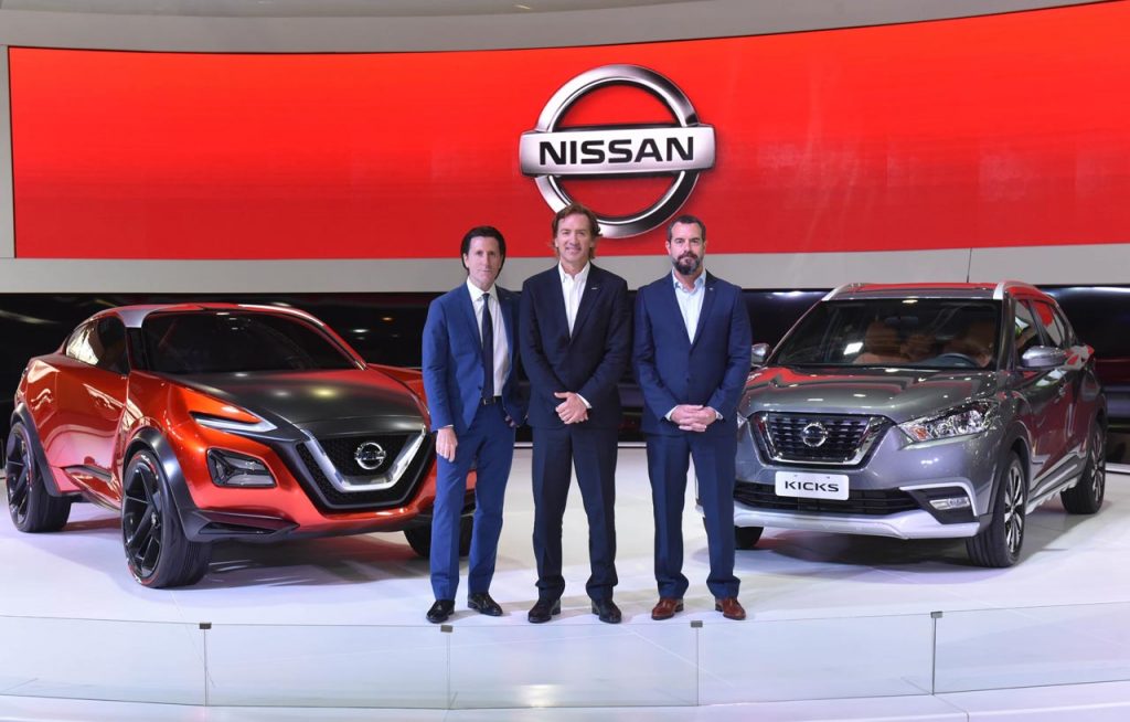Alfonso Albaisa, Vicepresidente Senior de Diseño a nivel global para Nissan, José Luis Valls, Presidente Ejecutivo para Nissan en América Latina, y Diego Vignati, Director General de Nissan en Argentina.