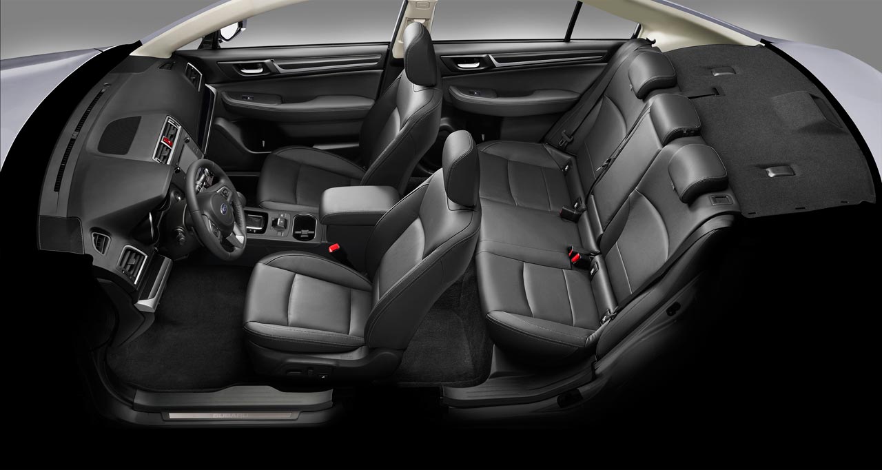 Interior Nuevo Subaru Legacy