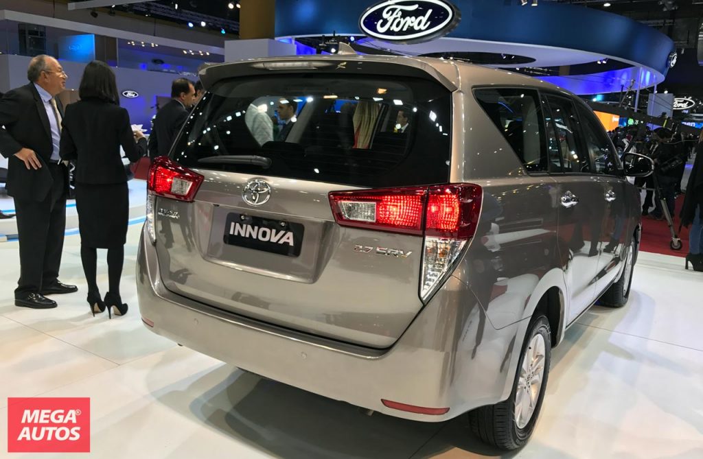 La Toyota Innova se acerca al mercado argentino - Mega Autos