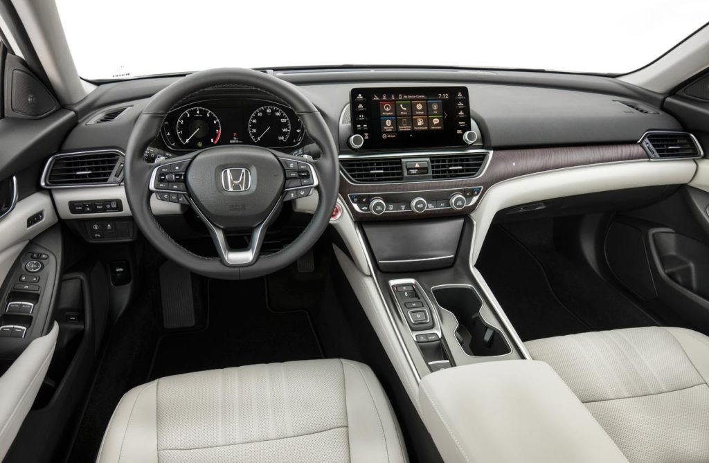 Interior Honda Accord 2018