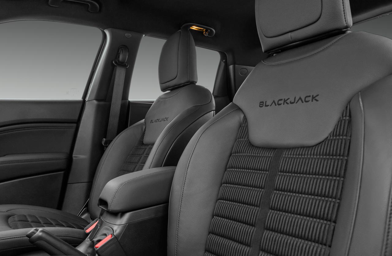 Tapizados Fiat Toro BlackJack