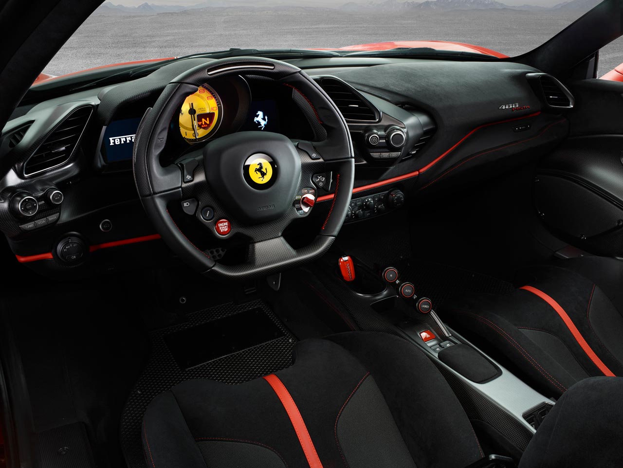 Ferrari-488-pista-interior - Mega Autos