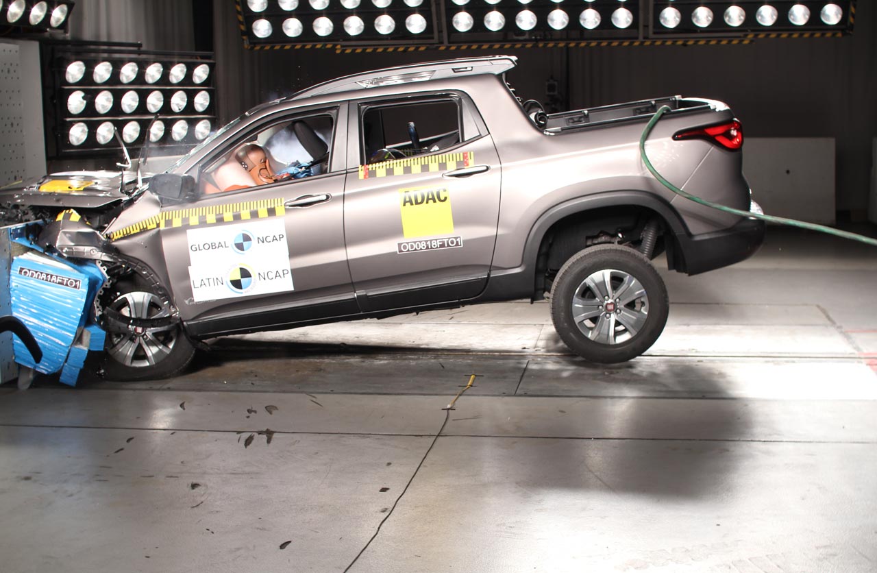 Latin NCAP le otorgó cuatro estrellas a la Fiat Toro