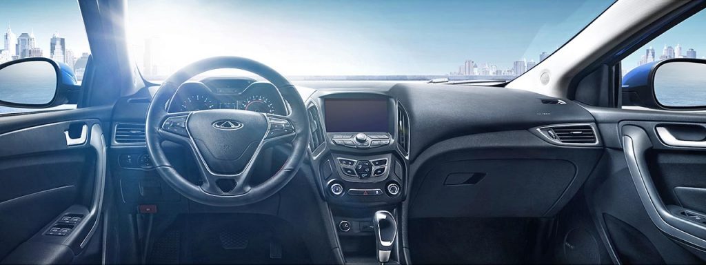 Interior Chery Arrizo 5