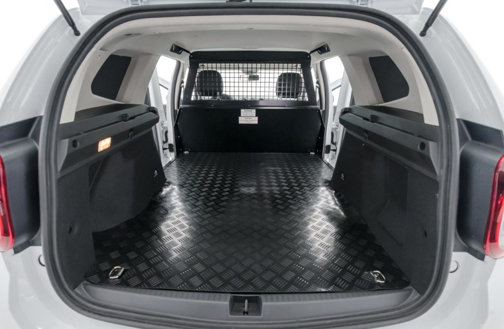 Renault-Duster-furgon-baul - Mega Autos