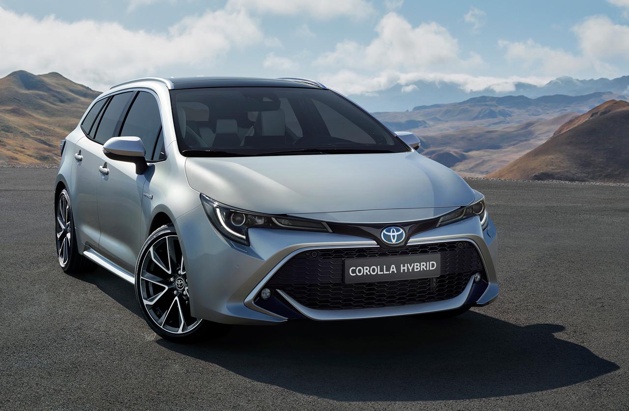 Toyota presentó al sucesor del Corolla Fielder