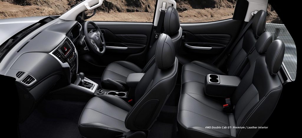 Interior Mitsubishi L200 2019