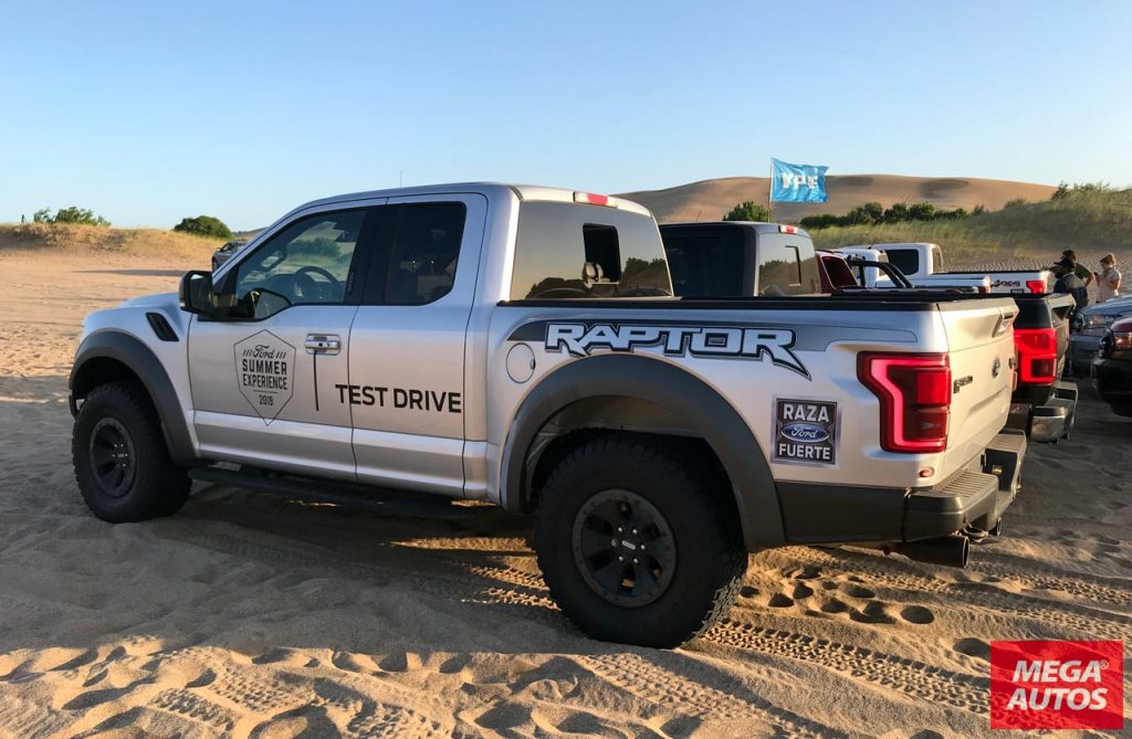 Ford F-150 Raptor