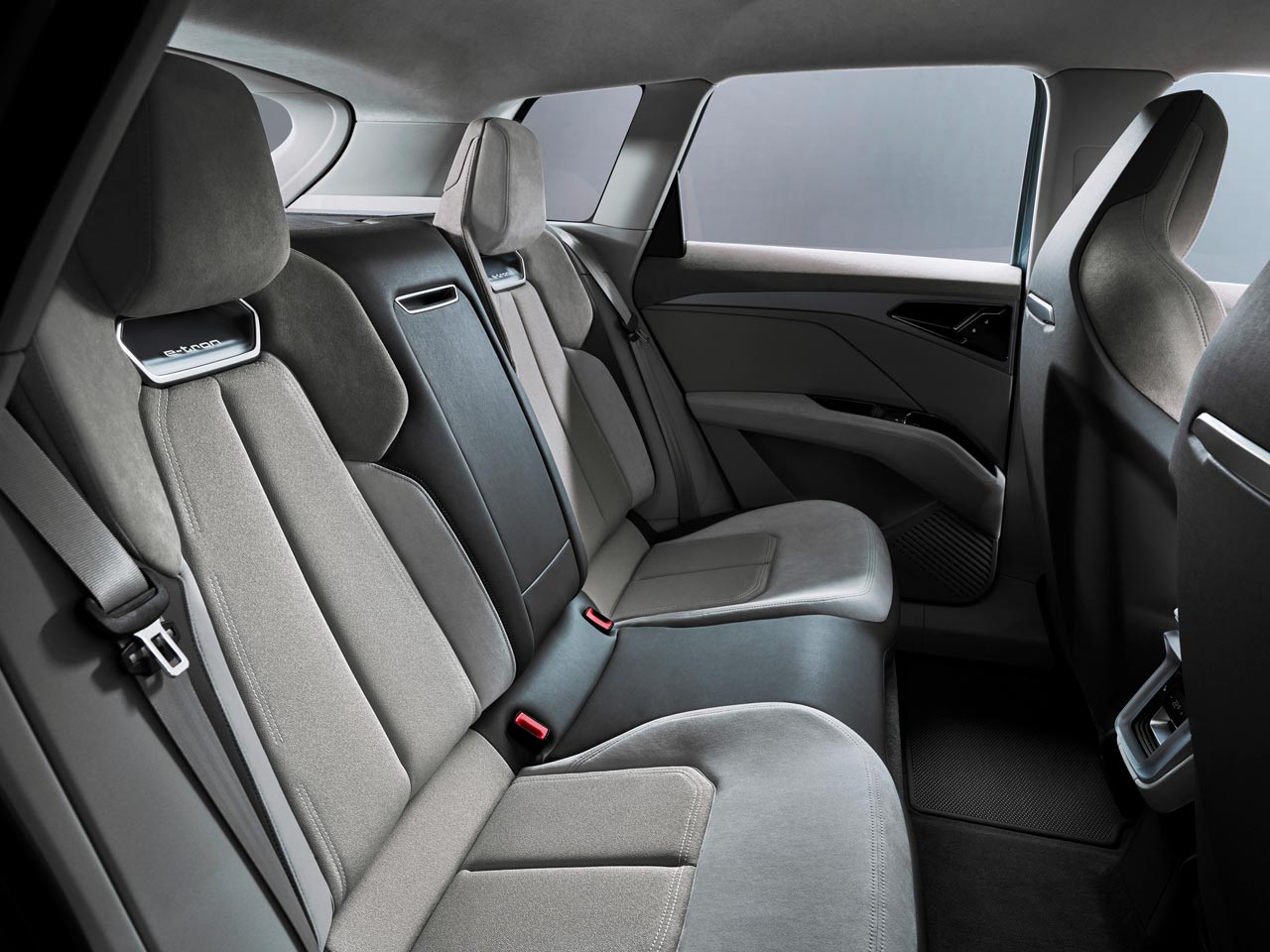 Interior Audi Q4 e-tron concept