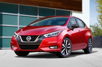 Nissan presentó el nuevo Versa