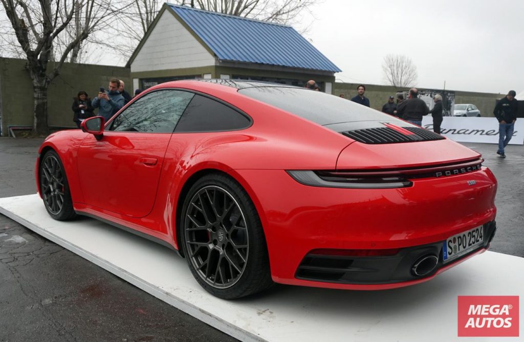 Nuevo Porsche 911 (992)