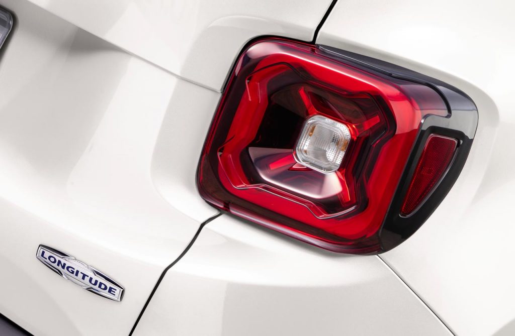 Jeep Renegade 2019 faros LED