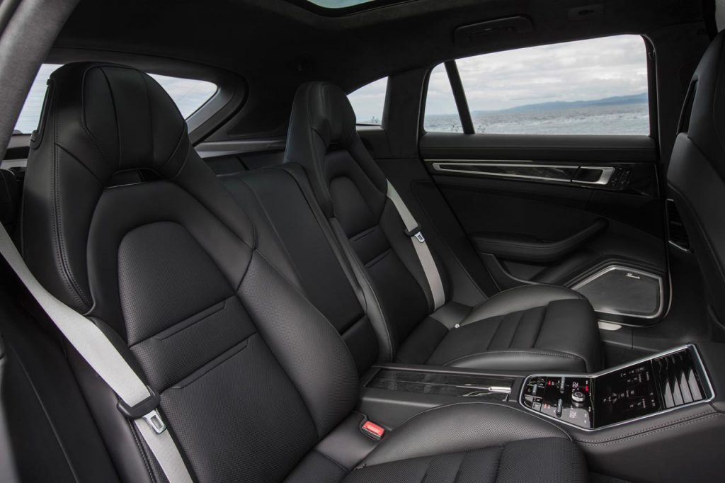 Porsche Panamera Turbo Sport Turismo