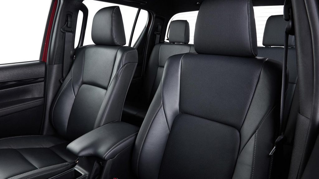 Interior Toyota Hilux 2020