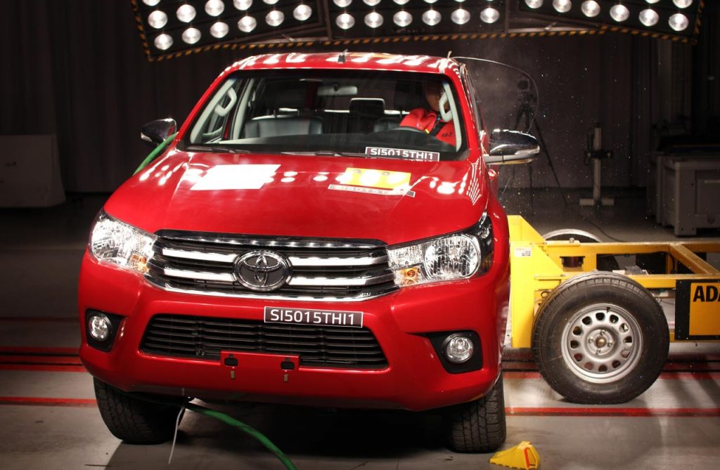 Toyota Hilux 5 estrellas Latin Ncap