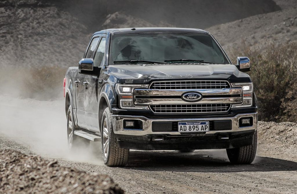 Ford F-150 Lariat Luxury V8