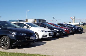 General Motors entregó vehículos al Gobierno de Santa Fe para la movilidad de recursos durante la emergencia sanitaria