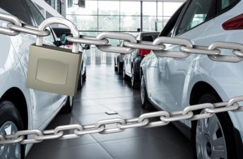 En abril se patentaron 4.385 vehículos, el registro más bajo de la historia