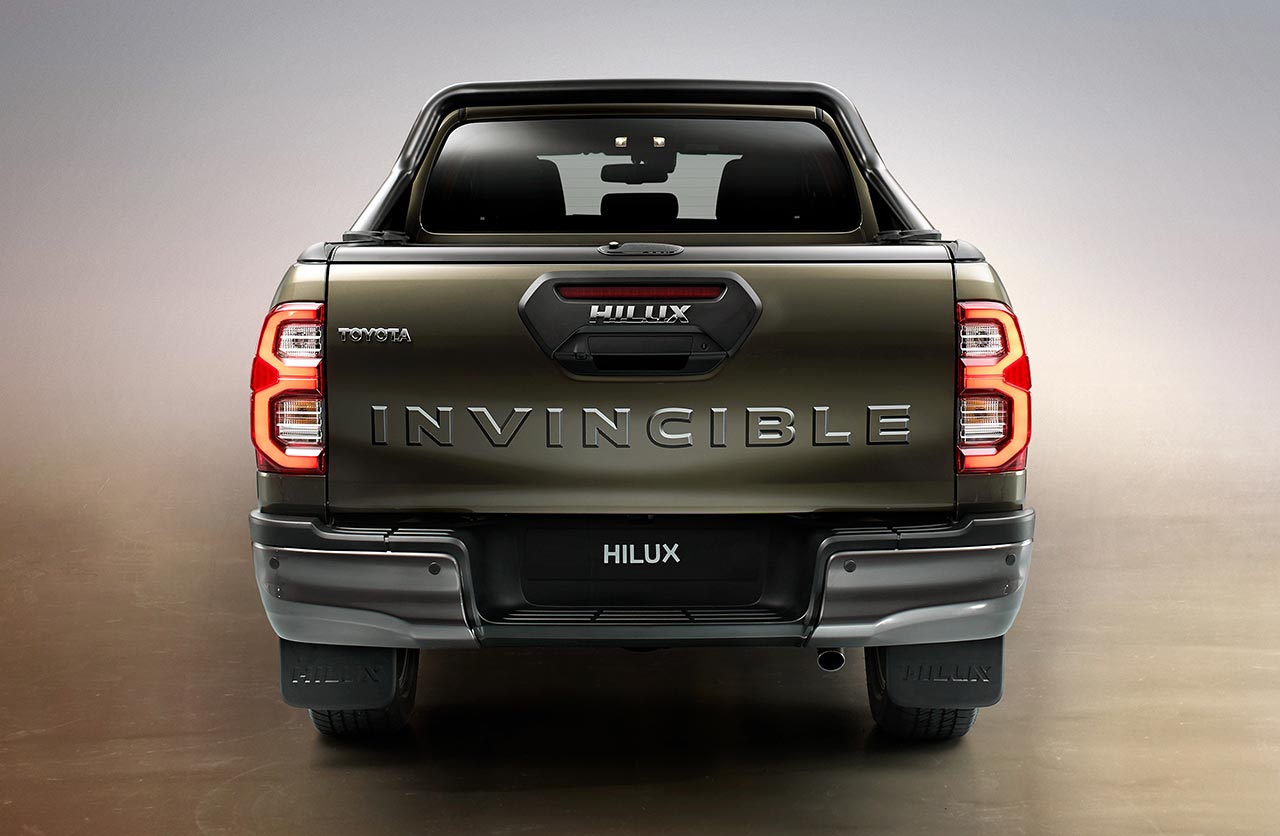 Toyota Hilux 2021 Invincible