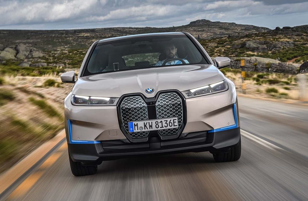 BMW iX
