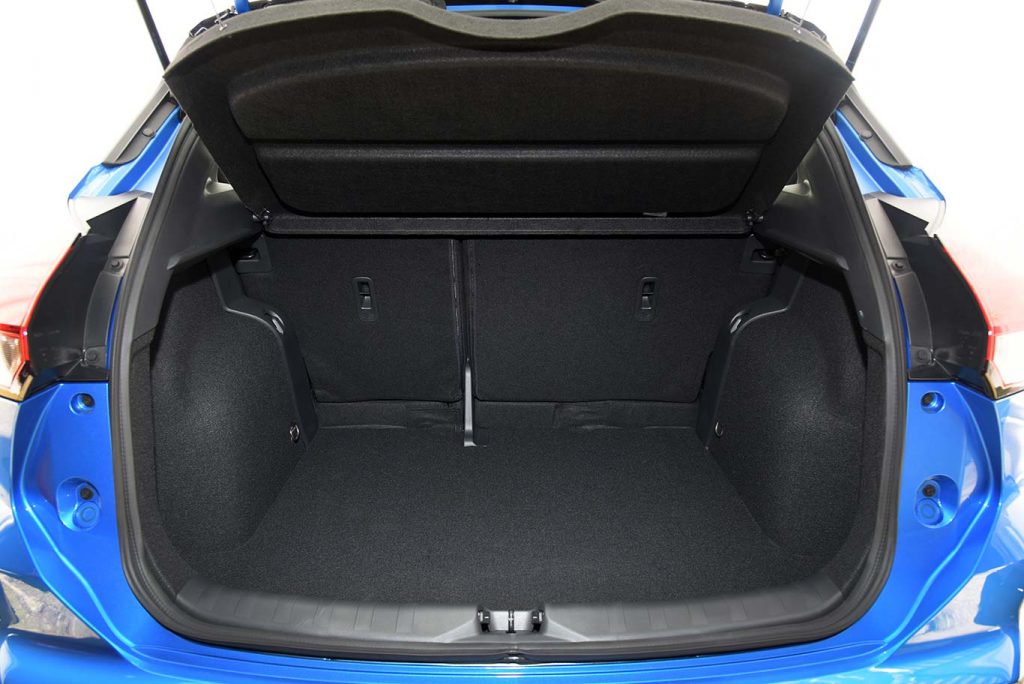 Baúl Nuevo Nissan Kicks 2022