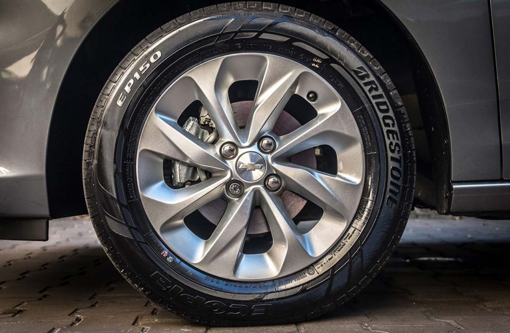 Llantas Interior Chevrolet Onix 2021