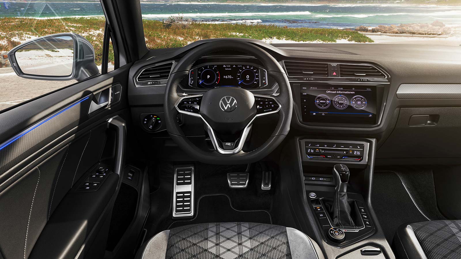 Interior Volkswagen Tiguan Allspace 2021