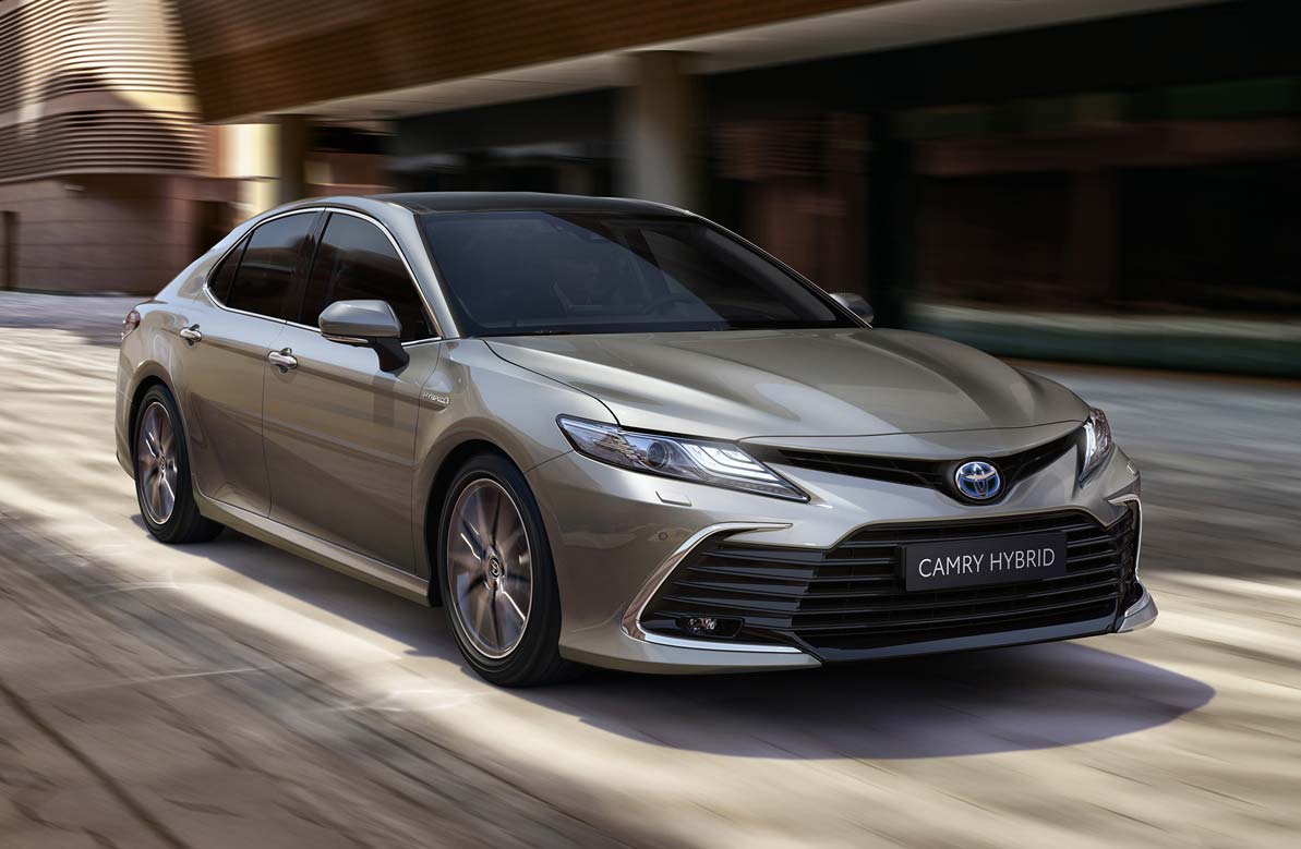 Toyota Camry, ahora híbrido en Argentina