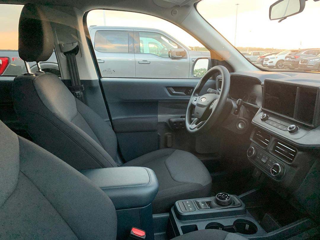 Interior Ford Maverick XL