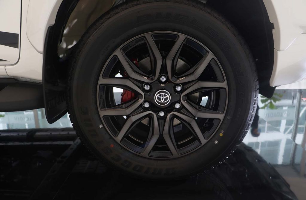 Nueva Toyota Hilux GR Sport