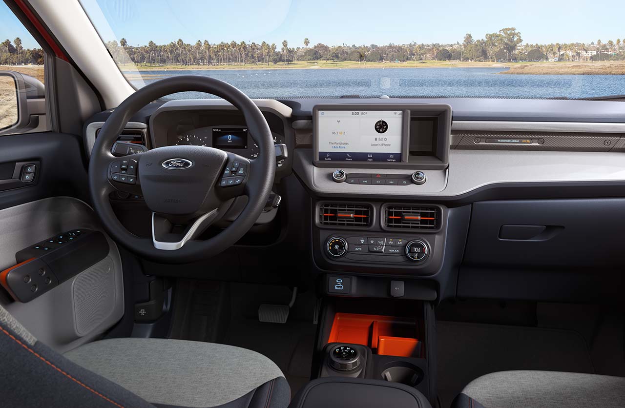 Interior Ford Maverick XLT
