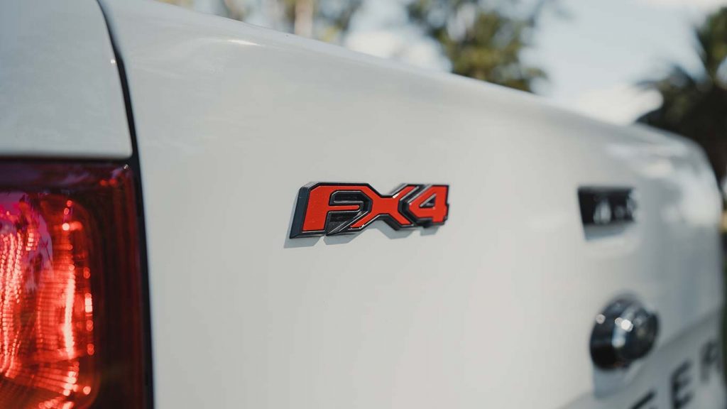 Caja Ford Ranger FX4