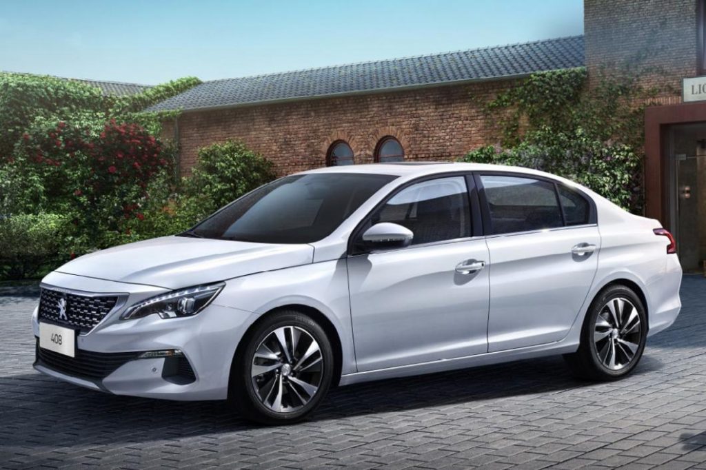 Peugeot 408 2021