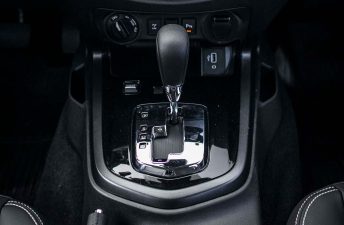 Caja automática vs. manual: ¿cuál eligen los argentinos?