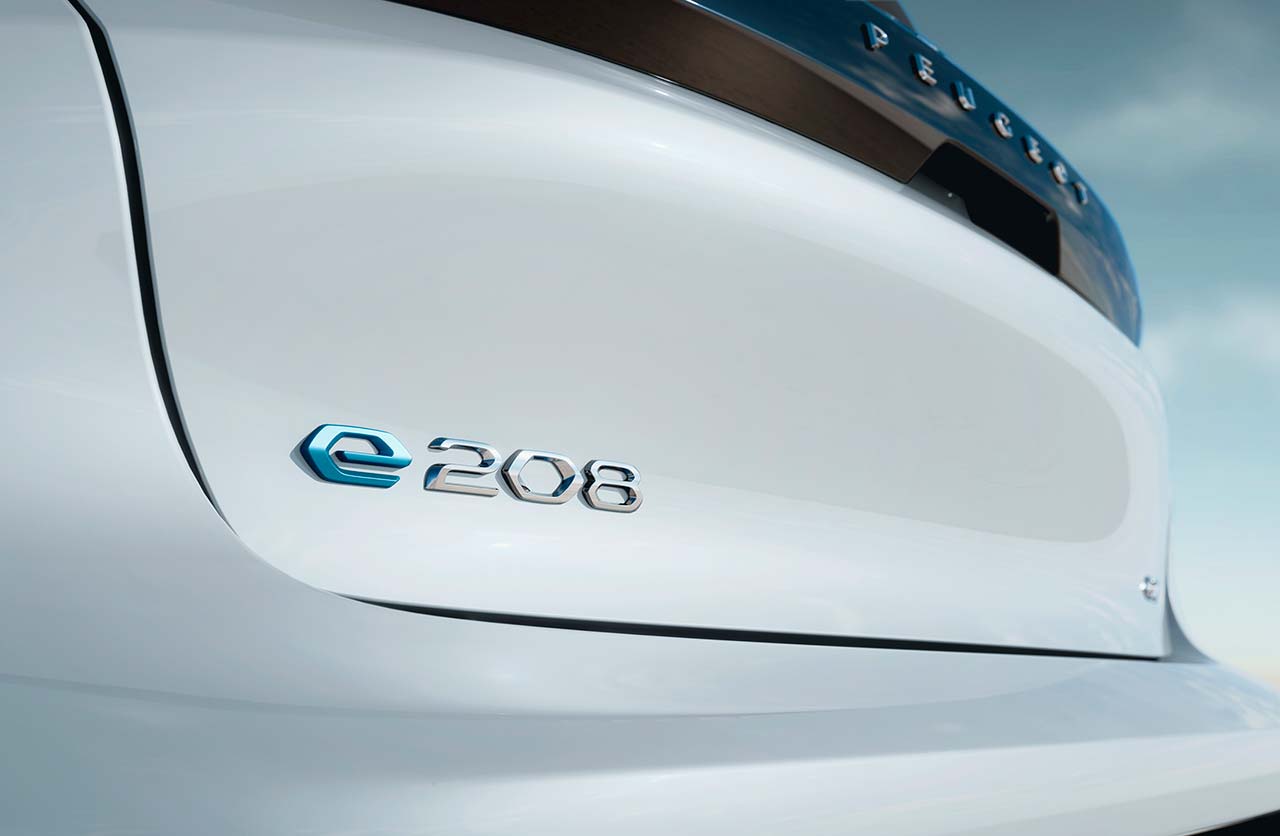 Peugeot e-208 2023