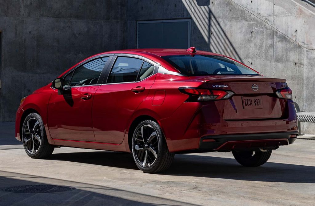 Nissan Versa 2023
