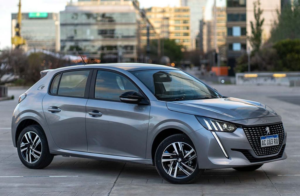 Peugeot 208 Road Trip