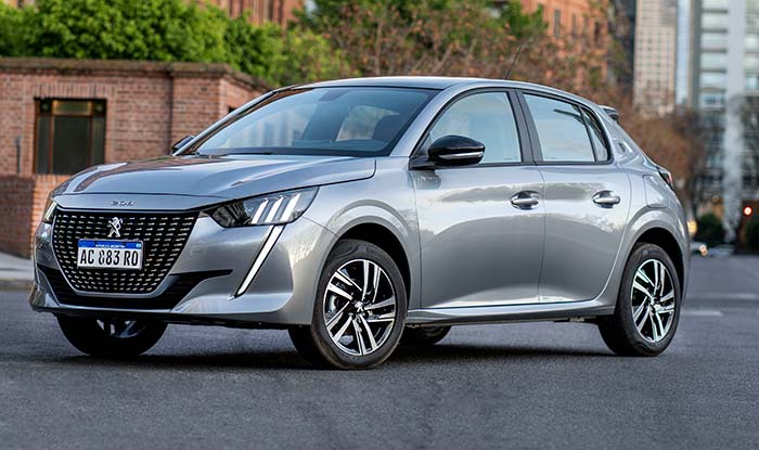 Peugeot 208 Road Trip